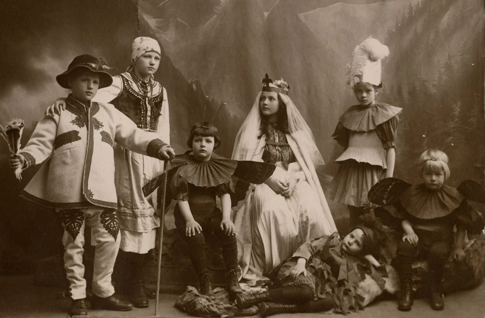 Stadnicki family performing 'Małgosia w górach', 1923